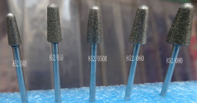 硬質(zhì)合金旋銼鎢鋼銑刀雕刻金屬打磨頭合金銑刀鎢鋼磨頭2.35mm柄徑